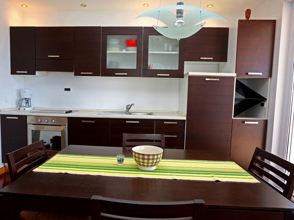 Lovely Apartment With Beautiful Pool プリモシュテン エクステリア 写真